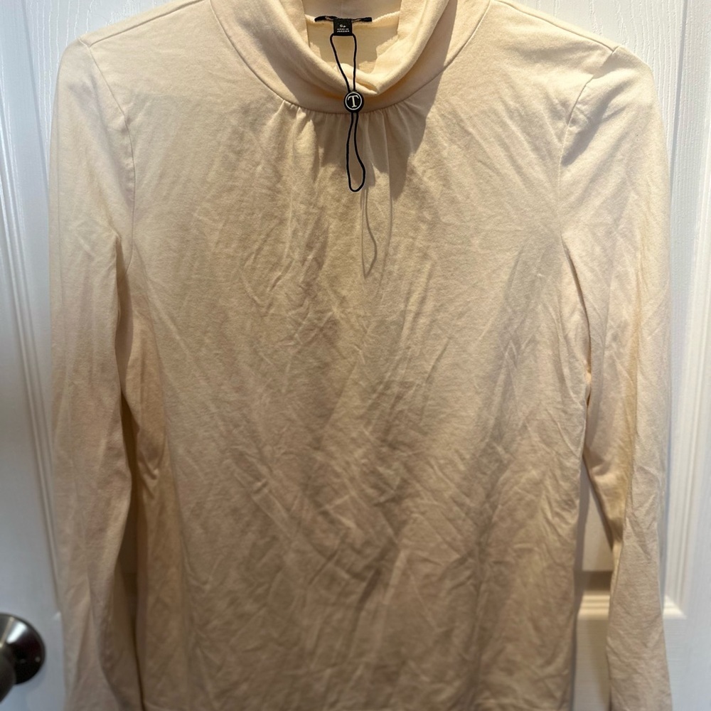 Talbots Tee Turtleneck Top Size PS Petite Cream Blouse Shirt Casual Comfy NWOT - Picture 2 of 6